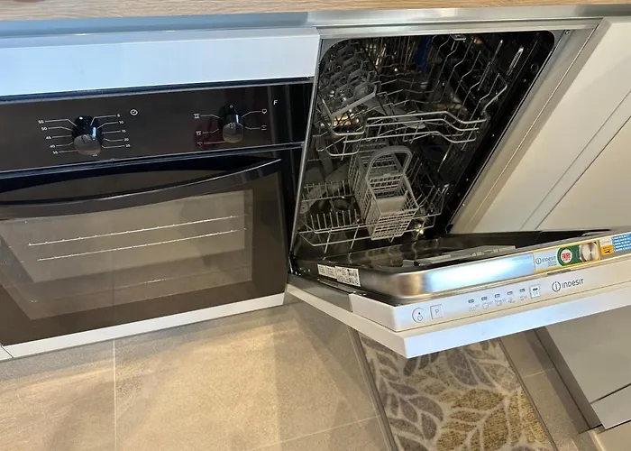 N&m Con Posteggio Gratuito Sanremo